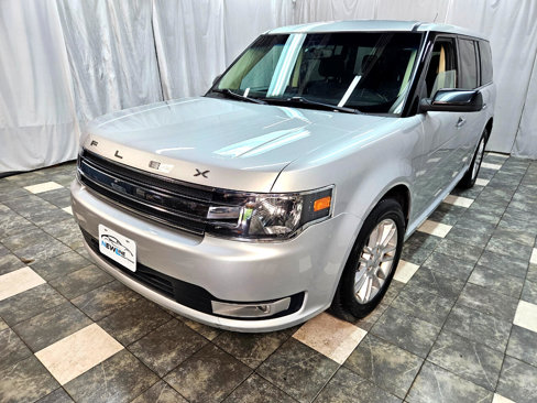 Used 2019 Ford Flex SEL image 2