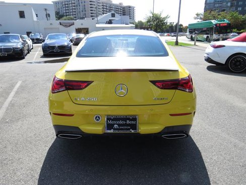 Certified 2022 Mercedes-Benz CLA 250 4MATIC image 3