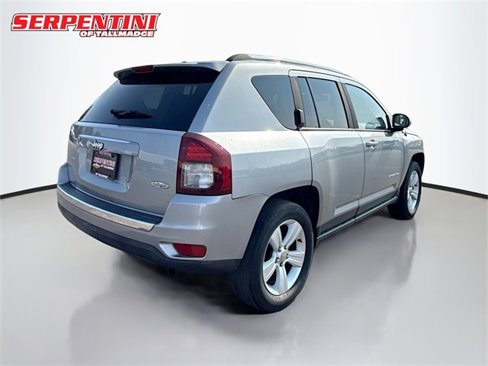 Used 2015 Jeep Compass High Altitude image 7