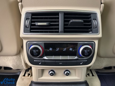 Used 2019 Audi Q7 3.0T Prestige image 28