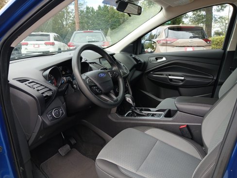 Used 2019 Ford Escape SE image 17