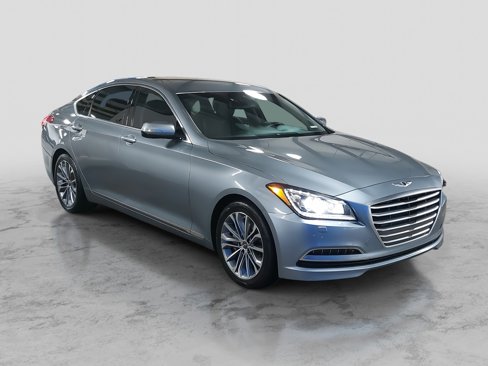 Used 2016 Hyundai Genesis 3.8 image 3