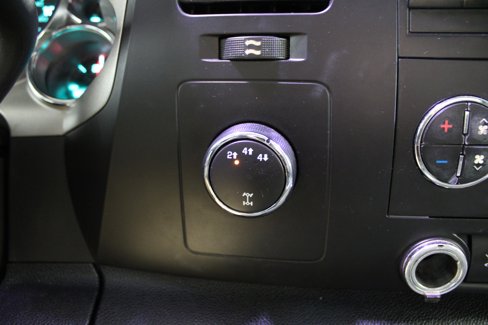 Used 2011 Chevrolet Silverado 2500 LT w/ Interior Plus Package image 17