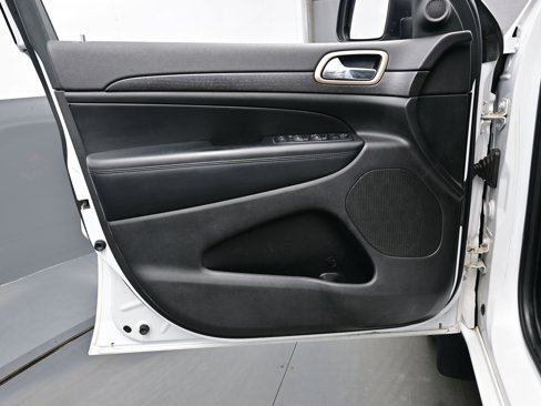Used 2015 Jeep Grand Cherokee Altitude image 10