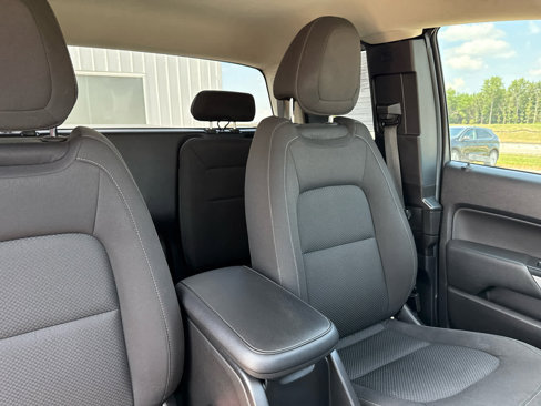 Used 2019 Chevrolet Colorado LT w/ Safety Package image 19
