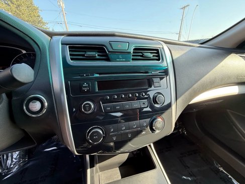 Used 2015 Nissan Altima 2.5 S image 15