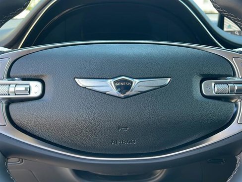Used 2025 Genesis GV70 2.5T w/ Select Package image 23