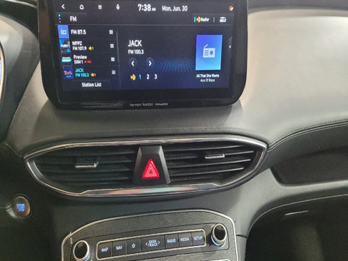 Used 2023 Hyundai Santa Fe Limited image 25