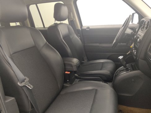 Used 2016 Jeep Patriot Sport w/ Power Value Group image 21