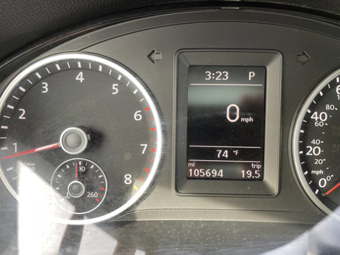 Used 2015 Volkswagen Tiguan SE image 16