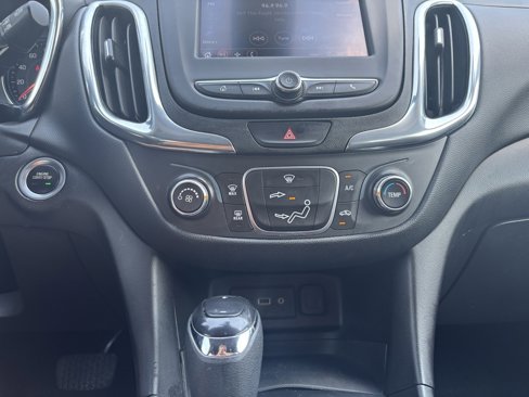 Used 2020 Chevrolet Equinox LT image 15