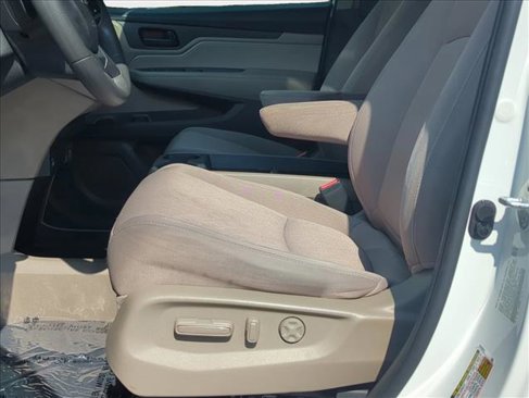 Used 2021 Honda Odyssey EX image 18