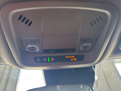 Used 2023 Chevrolet Malibu LT image 28