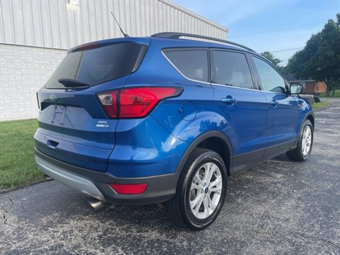 Used 2019 Ford Escape SEL image 13