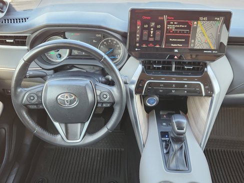 Used 2021 Toyota Venza XLE image 30
