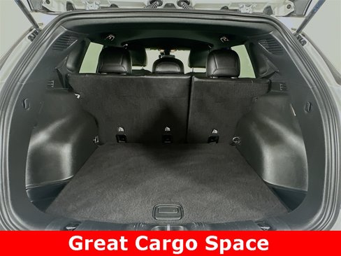 Used 2024 Jeep Compass Latitude image 7