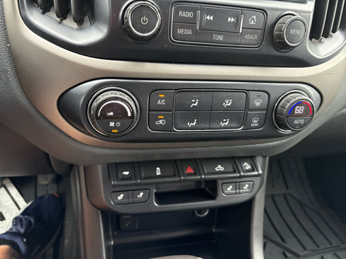 Used 2017 Chevrolet Colorado Z71 image 29