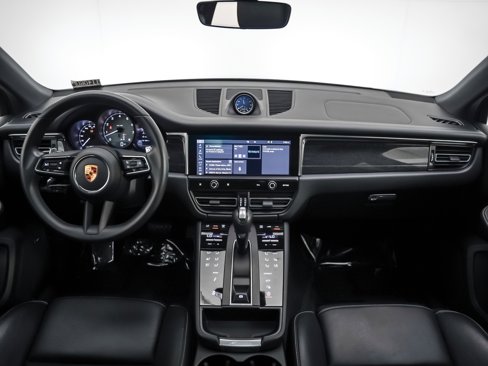Certified 2022 Porsche Macan S image 15