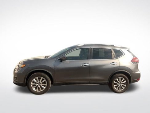 Used 2018 Nissan Rogue SV image 48