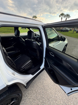 Used 2021 Jeep Grand Cherokee L Laredo image 15
