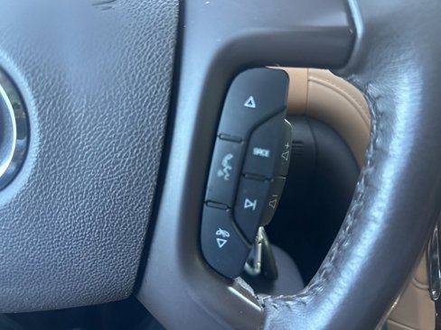 Used 2017 Buick Enclave Premium w/ Experience Buick Package image 20