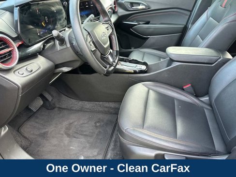 Used 2024 Chevrolet Trax RS w/ Driver Confidence Package image 25