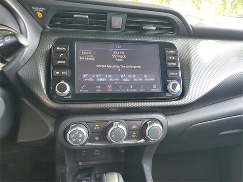 Used 2023 Nissan Kicks SV image 13