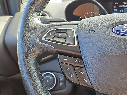 Used 2018 Ford Escape Titanium image 22