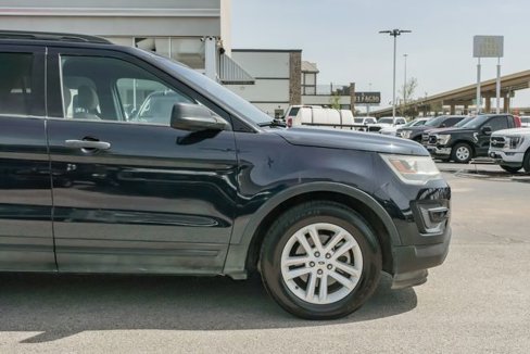 Used 2016 Ford Explorer FWD image 12