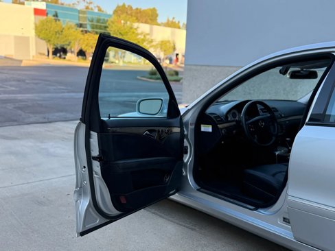 Used 2008 Mercedes-Benz E 350 Sedan image 20