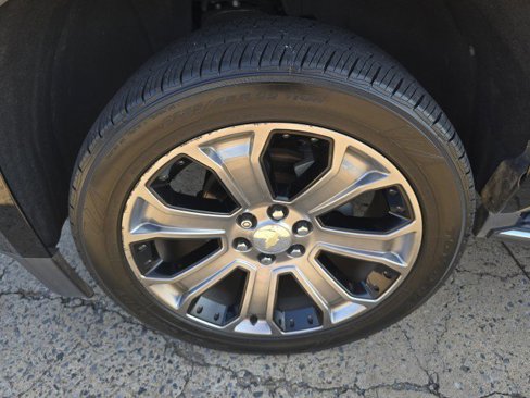 Used 2018 Chevrolet Tahoe Premier w/ Max Trailering Package image 32