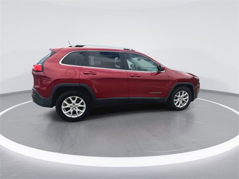 Used 2015 Jeep Cherokee Latitude image 9