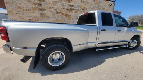 Used 2007 Dodge Ram 3500 Truck SLT image 17