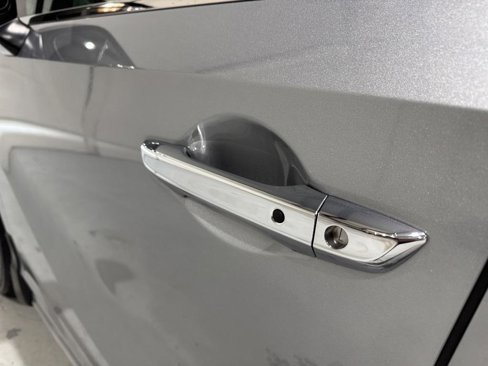Used 2018 Honda Odyssey Touring image 23