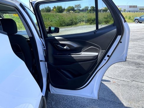 Certified 2022 GMC Terrain SLE w/ Driver Convenience Package image 17