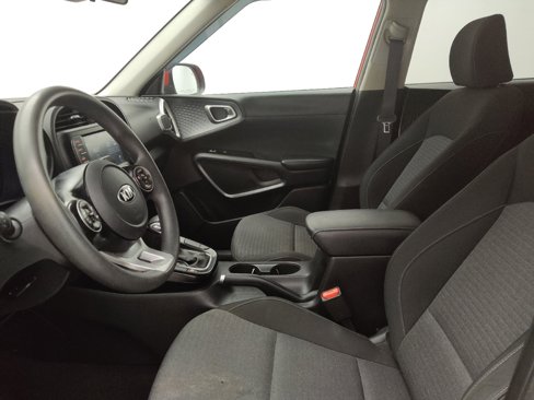 Used 2020 Kia Soul S image 17