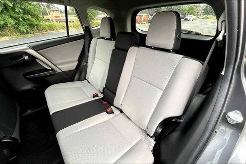 Used 2018 Toyota RAV4 XLE image 20