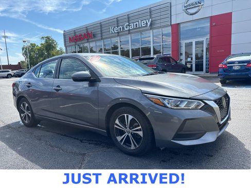 Used 2022 Nissan Sentra SV image 1
