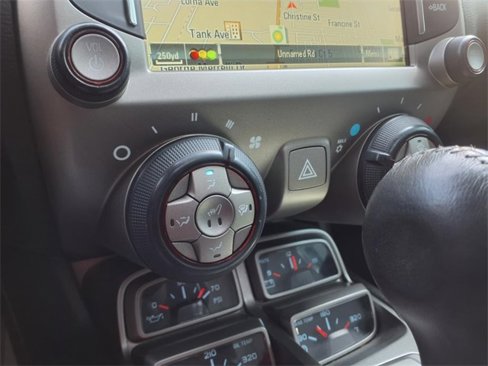 Used 2015 Chevrolet Camaro LT image 17