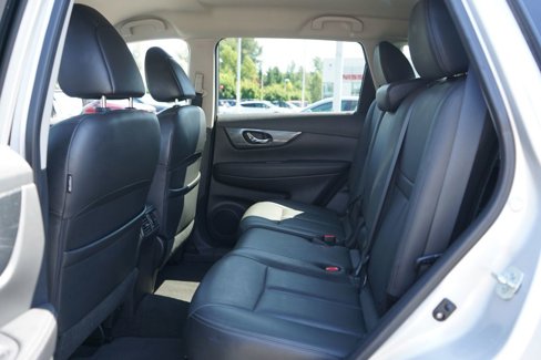 Used 2014 Nissan Rogue SL image 25