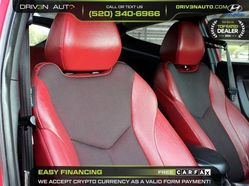 Used 2012 Hyundai Veloster w/ Style Pkg image 19