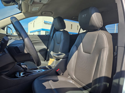 Used 2024 Buick Encore GX Sport Touring w/ Comfort Package image 16