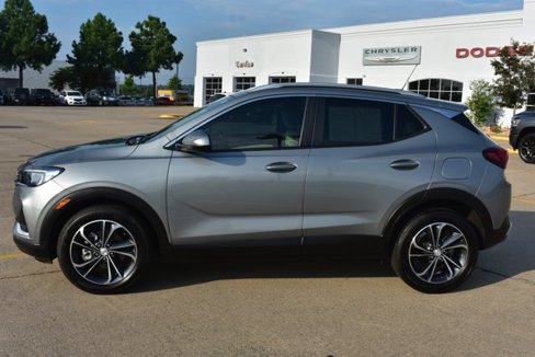 Used 2023 Buick Encore GX Select image 9