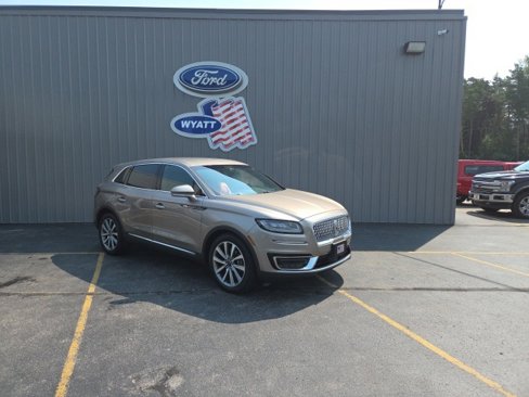 Used 2019 Lincoln Nautilus Select image 7