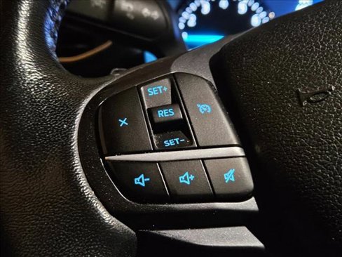 Used 2020 Ford Explorer XLT w/ Equipment Group 202A image 14