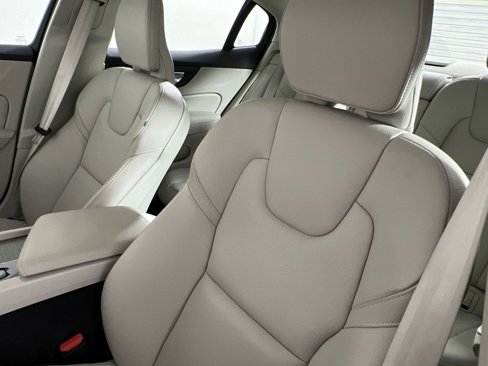 Certified 2024 Volvo S60 B5 Plus image 13