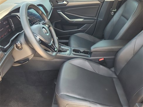 Used 2020 Volkswagen Jetta SEL image 11