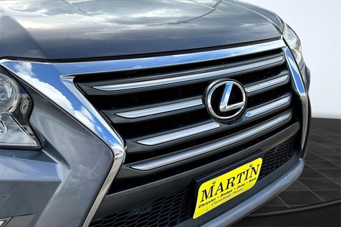 Used 2016 Lexus GX 460 image 29
