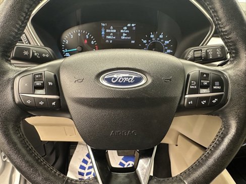 Used 2020 Ford Escape SEL image 30