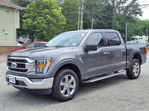 Certified 2022 Ford F150 XLT w/ Equipment Group 302A High image 3